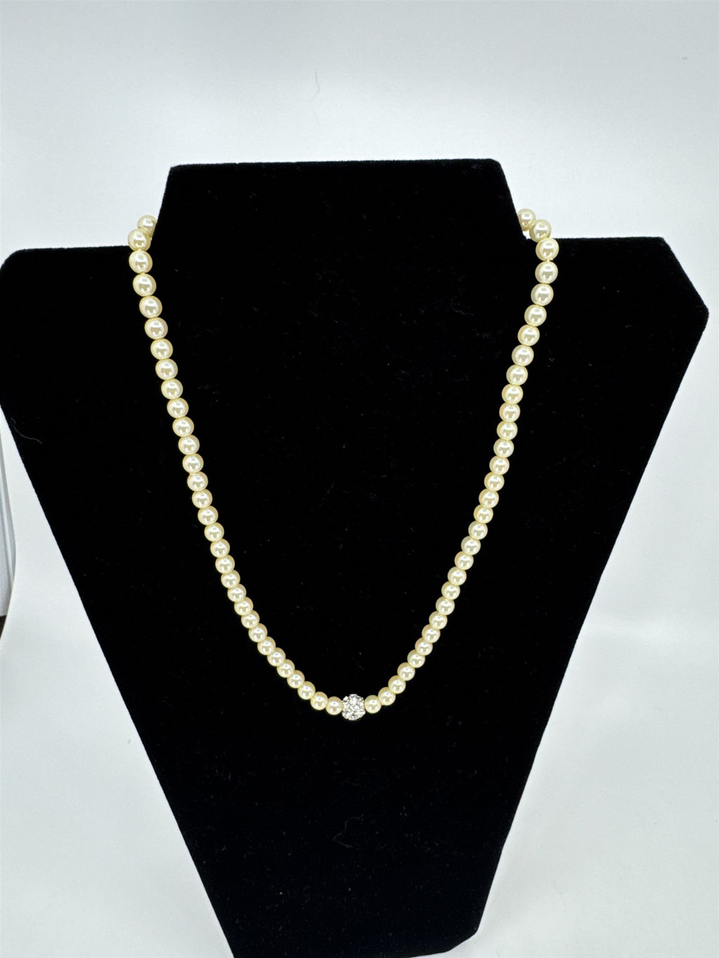 Vintage Faux Rhinestone Champagne Pearl Shining Necklace Estate Costume Jewelry