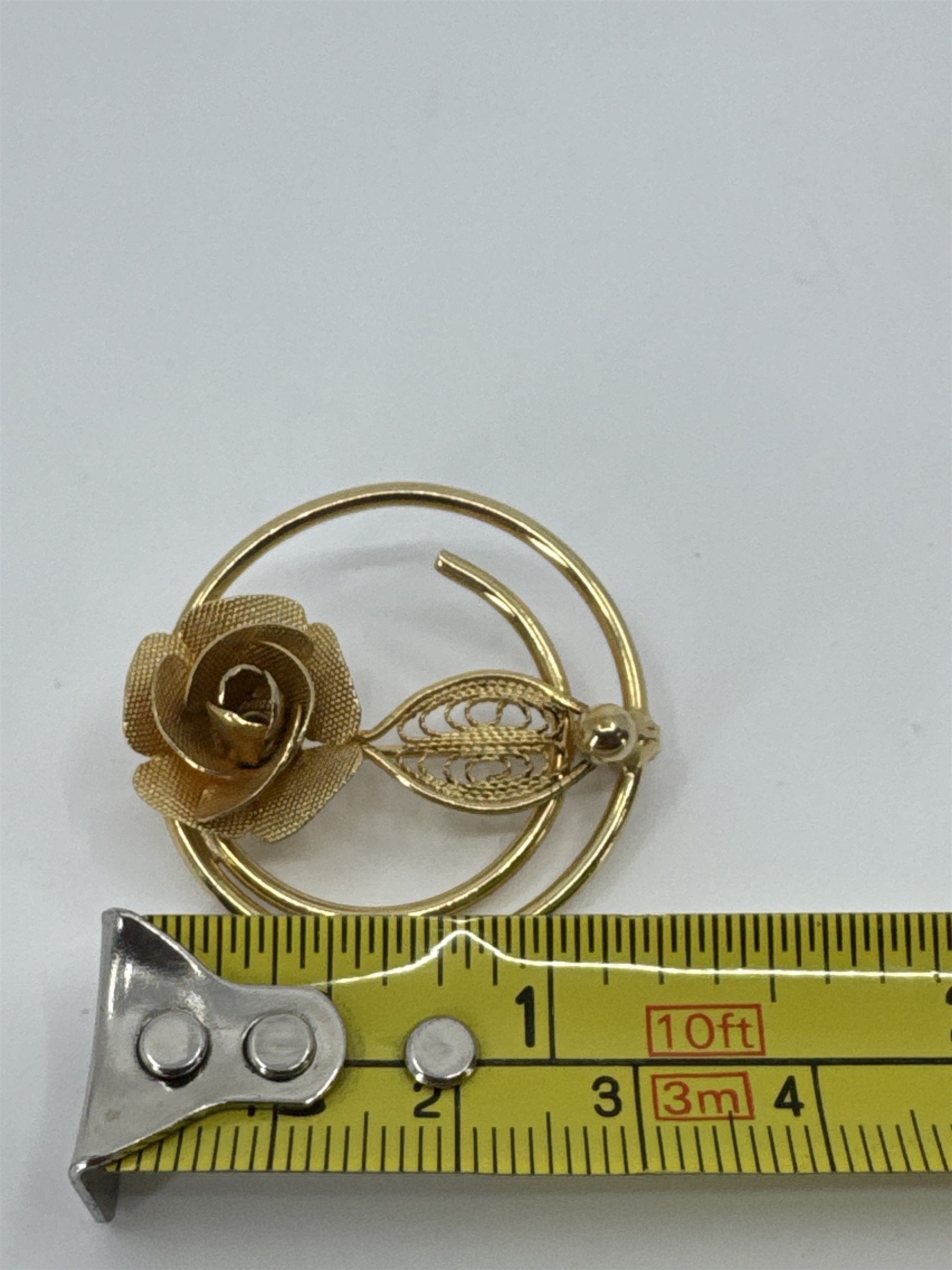 Vintage Sarah Coventry Promise Gold Tone Brooch Pin Vintage Rose Flower Leaf Pin