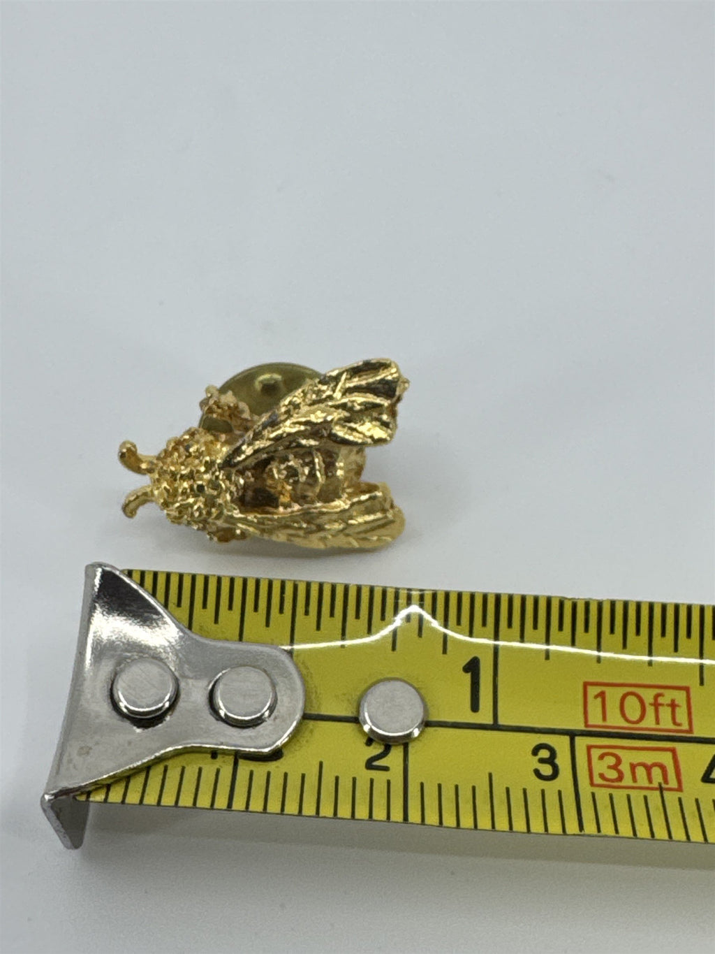 Vintage Gold-Tone Rhinestone Trembled Bug Bee or Fly(?) Brooch Pin Lapel Critter