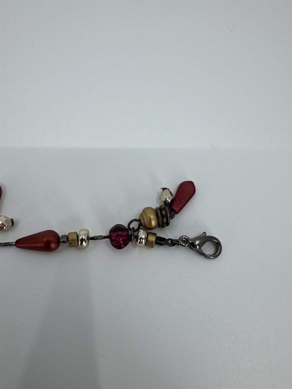 Vintage Womens Bracelet Bronze/Gold/Silver Toned Beads with Red Teardrops Clasp