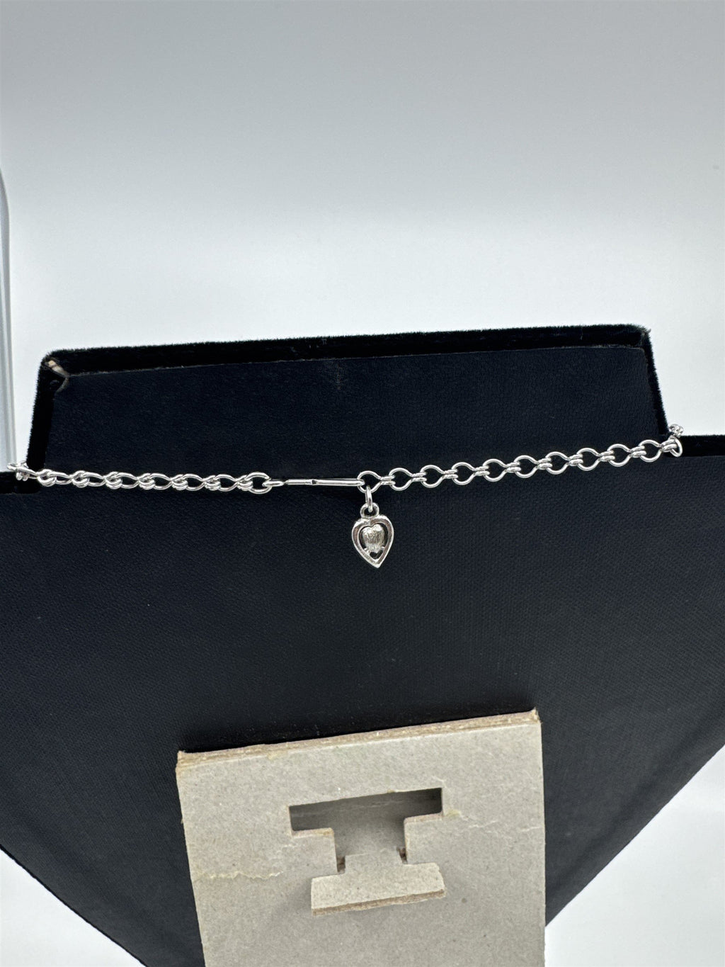 Vintage Silver-Tone Leaf Vine Sprout Charm Chain Necklace