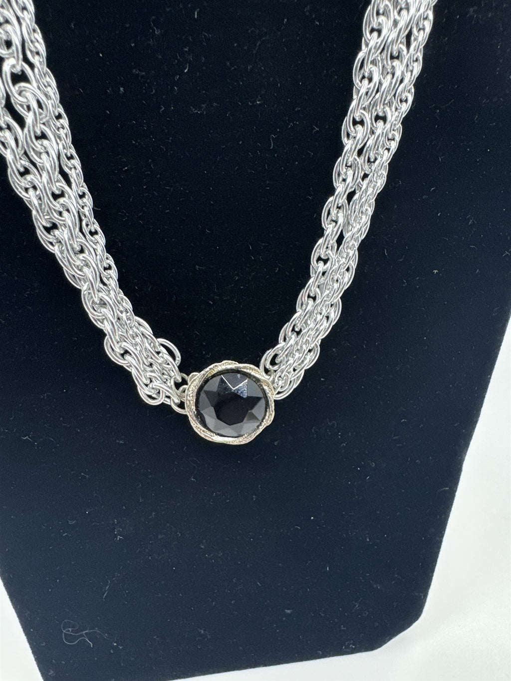 Vintage Silver-Tone Triple Rope Chain Necklace With Faux Jewel