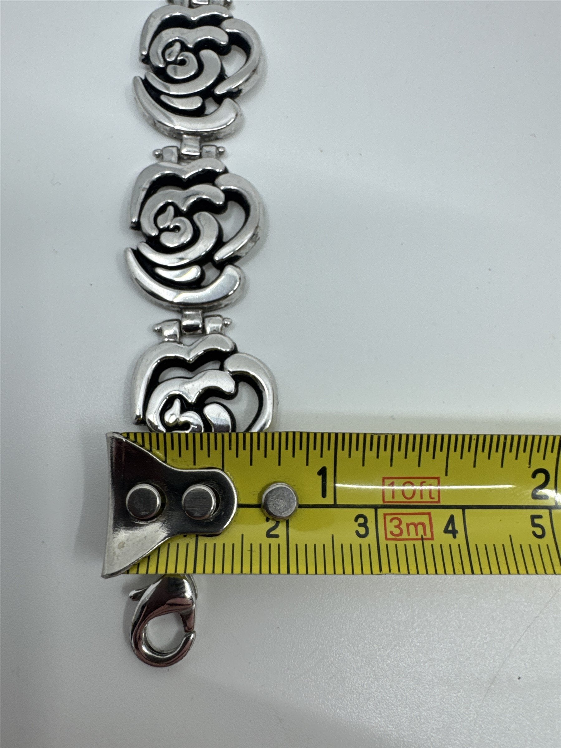 Vintage Womens Silver Tone Home Interiors & Gifts Rose Rosebud Logo Bracelet