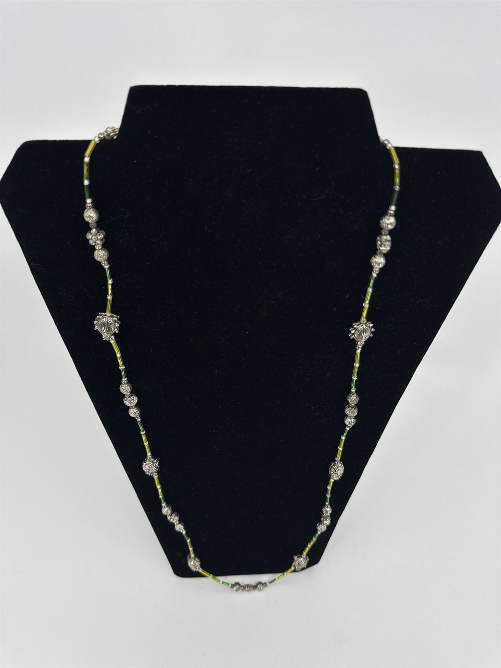 Vintage Costume Jewelry Metal Ladybugs and Beads Flowers Green/Yellow Necklace