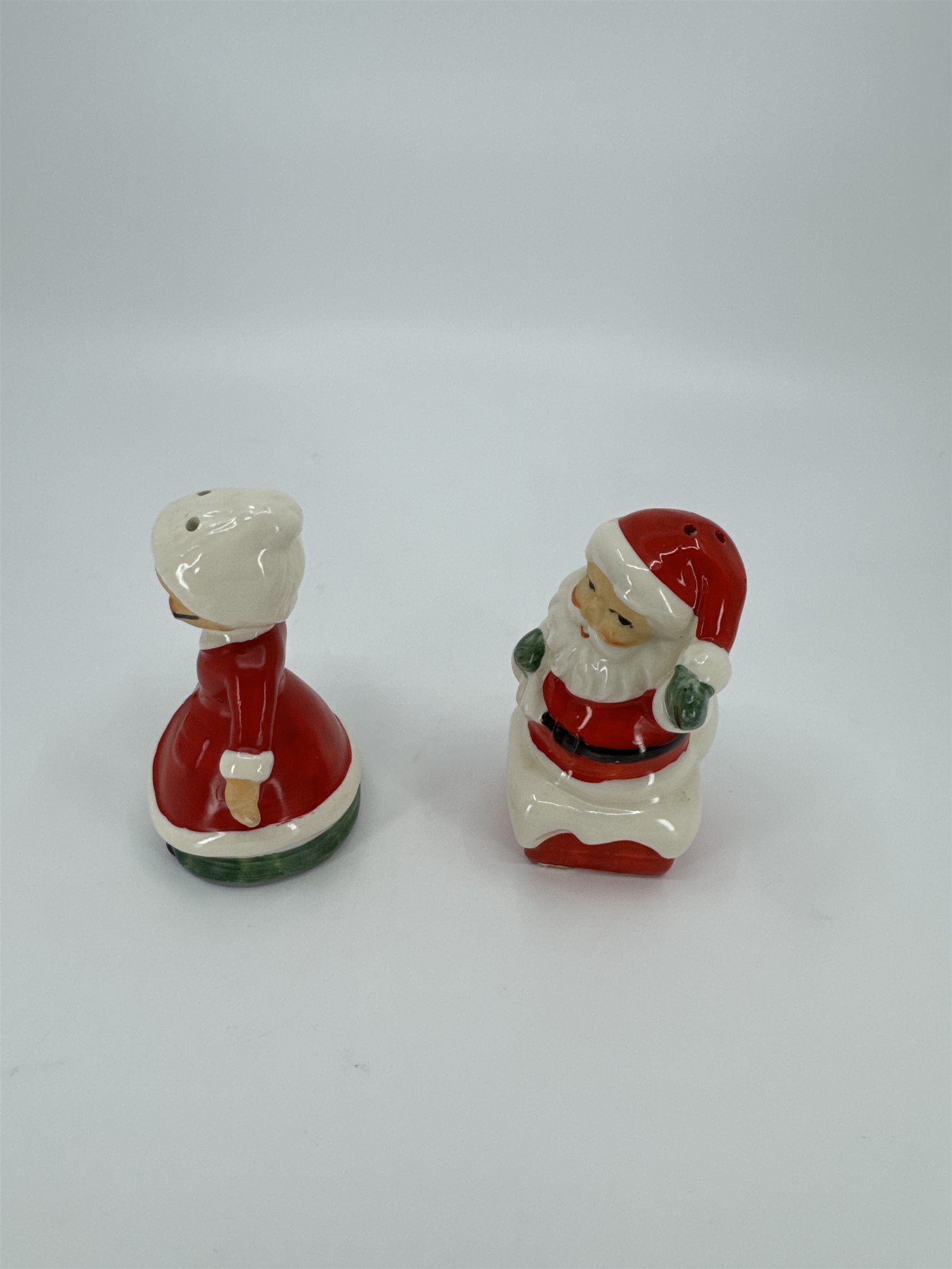 Vintage Lefton Exclusives Japan Santa and Mrs. Claus LAMP Salt Pepper Shakers