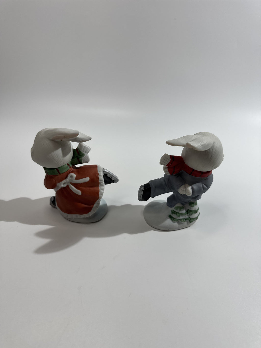 Vintage Homco Home Interiors Bunny Rabbit Ice Skaters Figurines #5305 Christmas