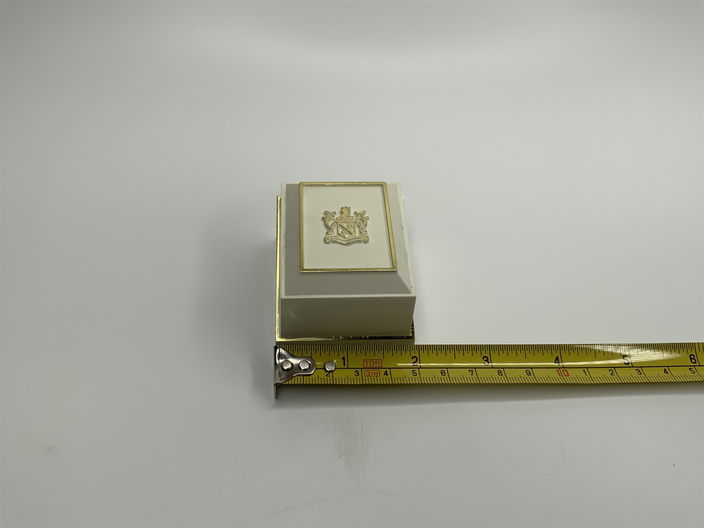 Alsten Co White Ring Jewelry Hard Plastic Presentation Box Vintage Custom
