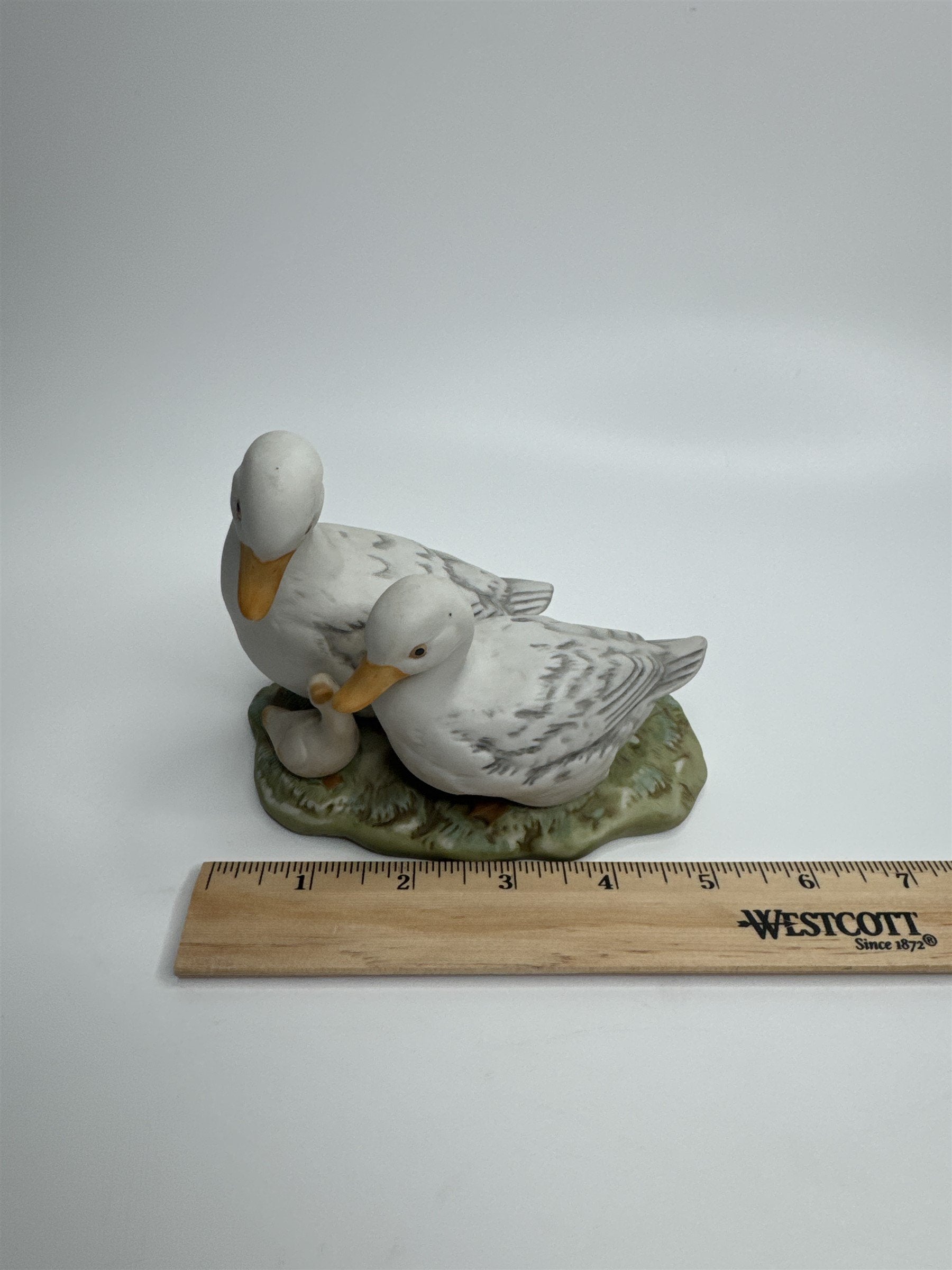 Vintage Homco Home Interiors #1425 Ceramic Geese White Duck Family Figurine EUC