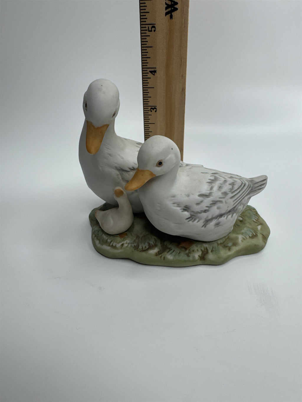 Vintage Homco Home Interiors #1425 Ceramic Geese White Duck Family Figurine EUC