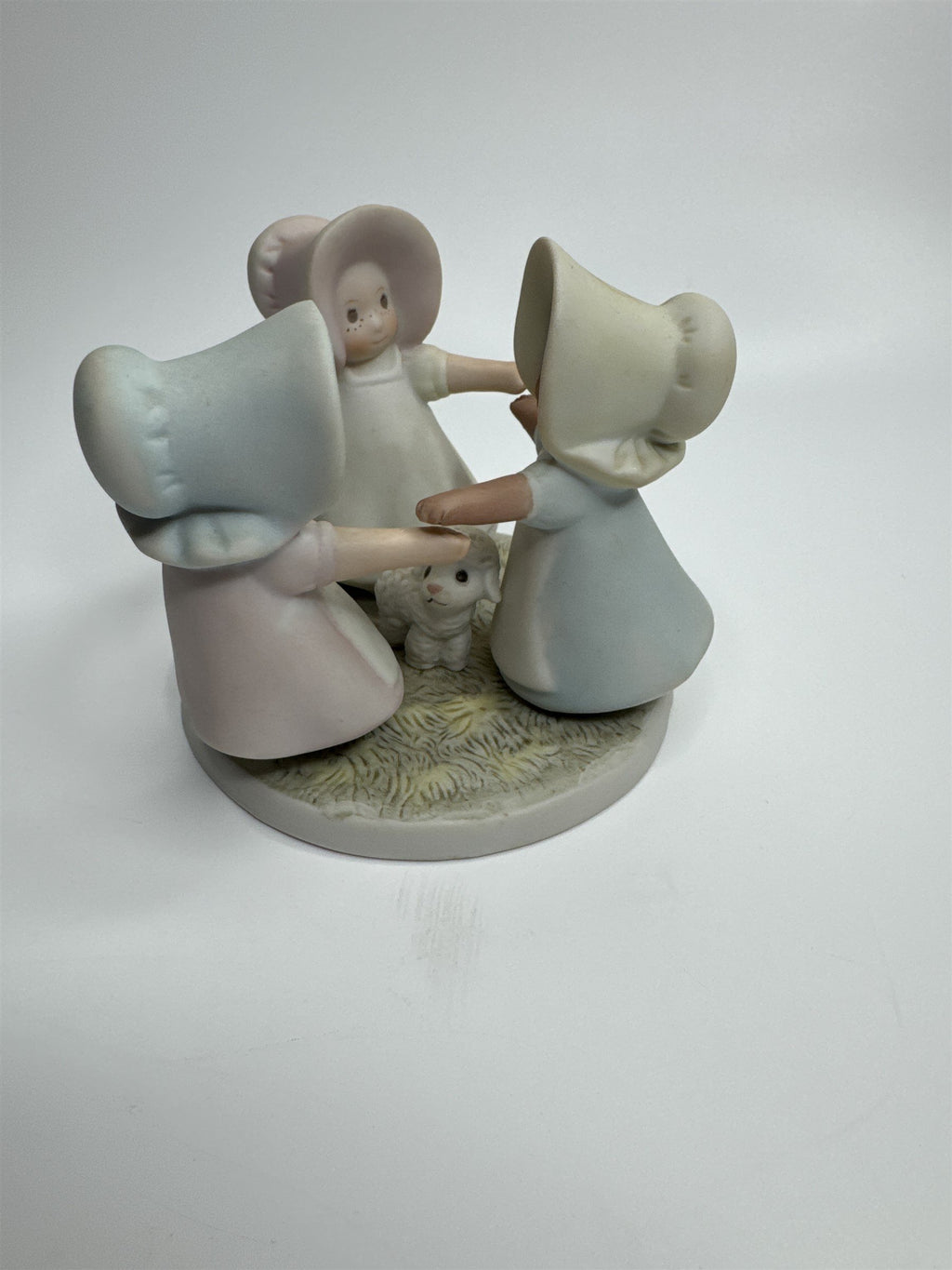 Vintage Homco Home Interiors 1990 Circle of Friends Masterpiece Love One Another