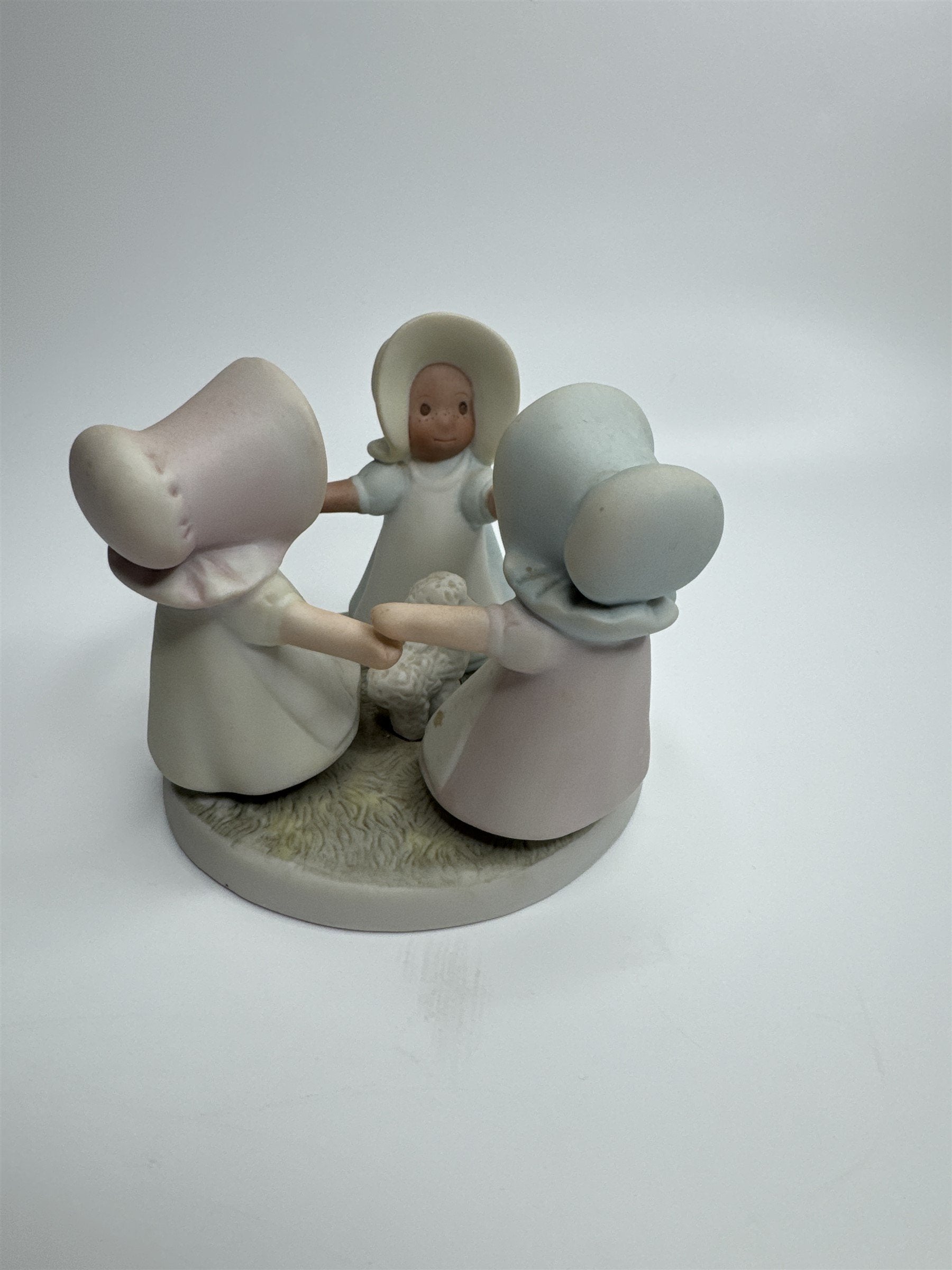Vintage Homco Home Interiors 1990 Circle of Friends Masterpiece Love One Another