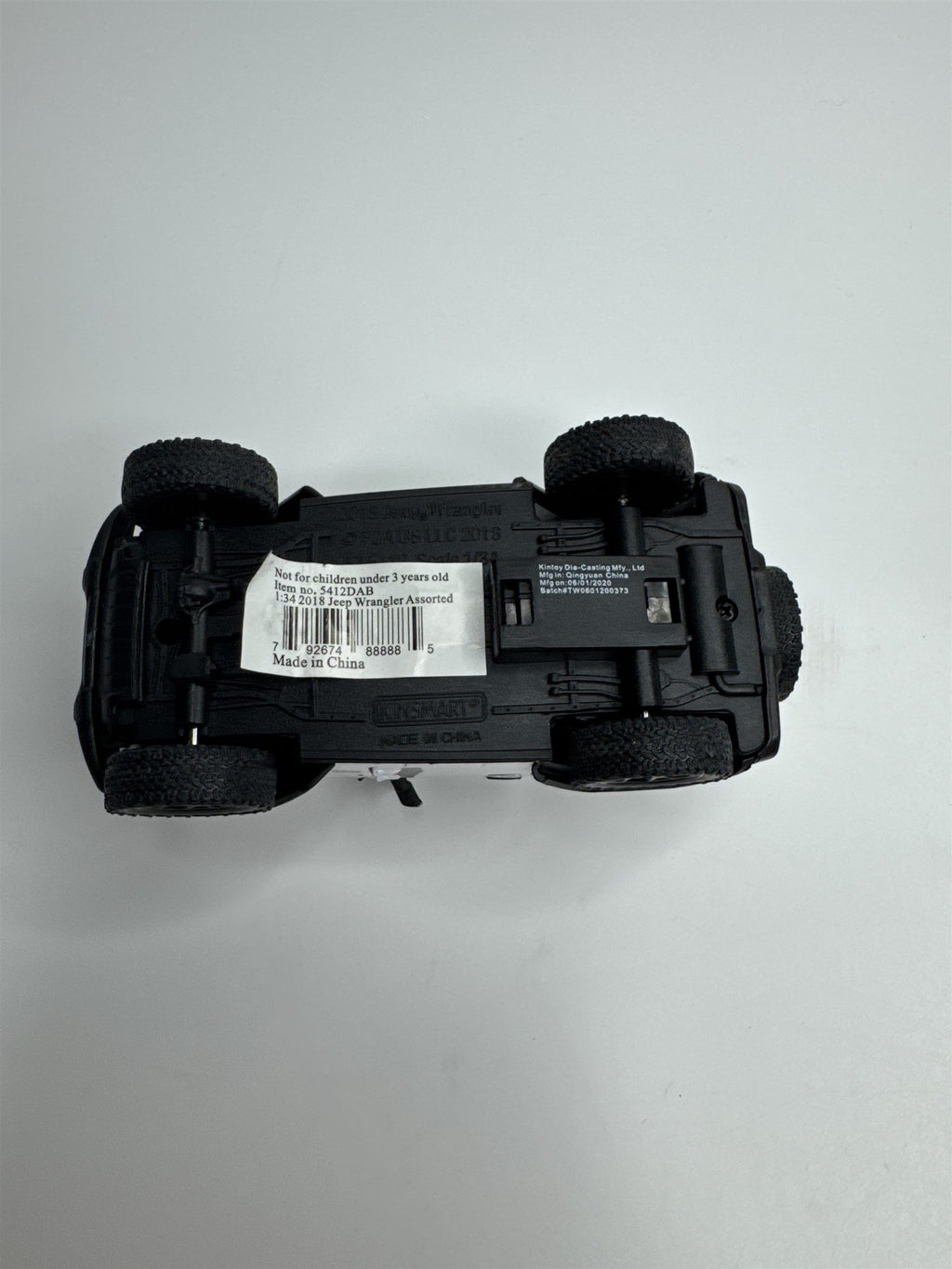2018 Jeep Wrangler Rubicon White 1:34 Scale Model Car Kinsmart