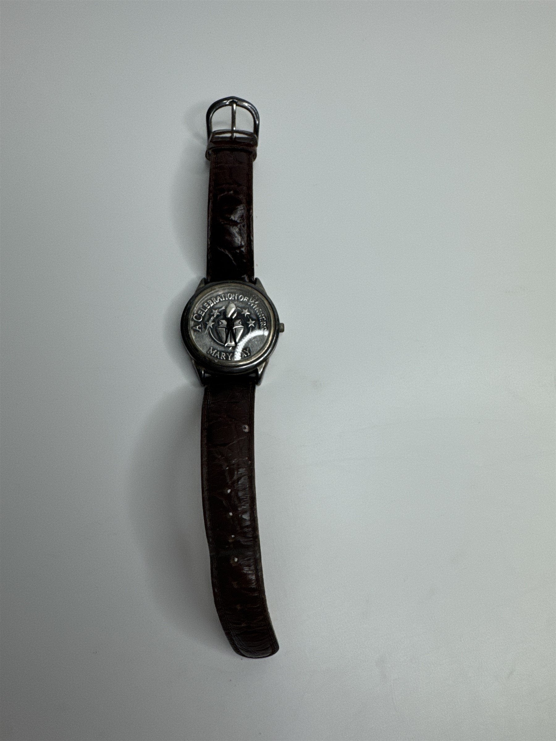 Mary Kay A Celebration of Winners Watch Nostalgic Consultant Watch *CRACKED*