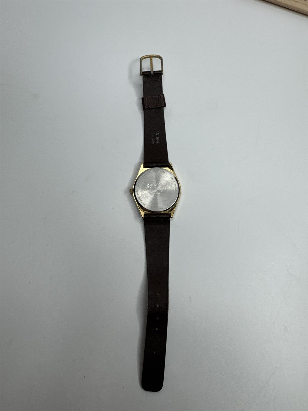 Caravelle by Bulova Quartz APWU-1987 Gold Toned Watch Brown Leather Band Vintage