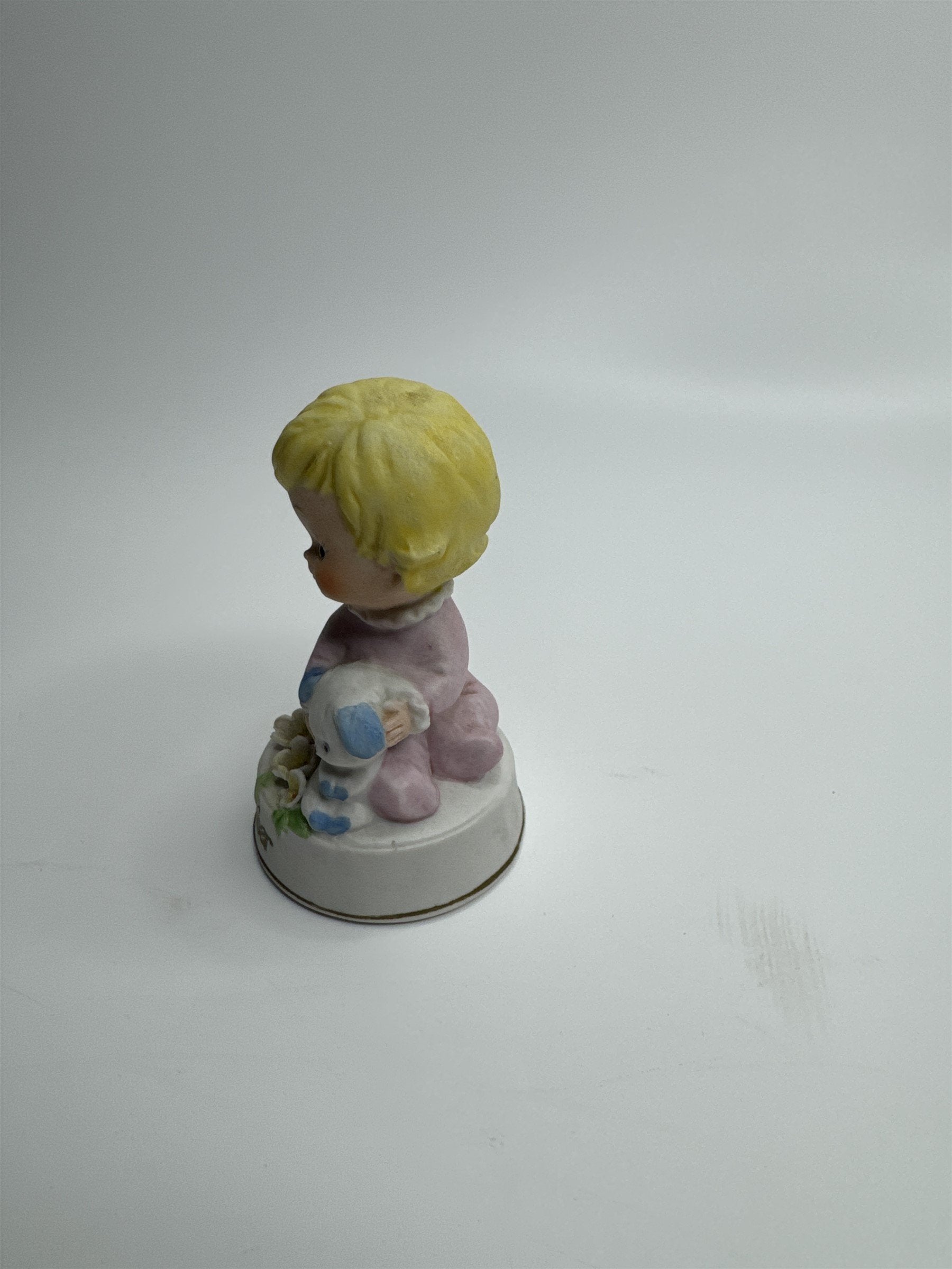 Vintage NAPCO Baby of the Month November Baby Girl Figurine Porcelain C-8978