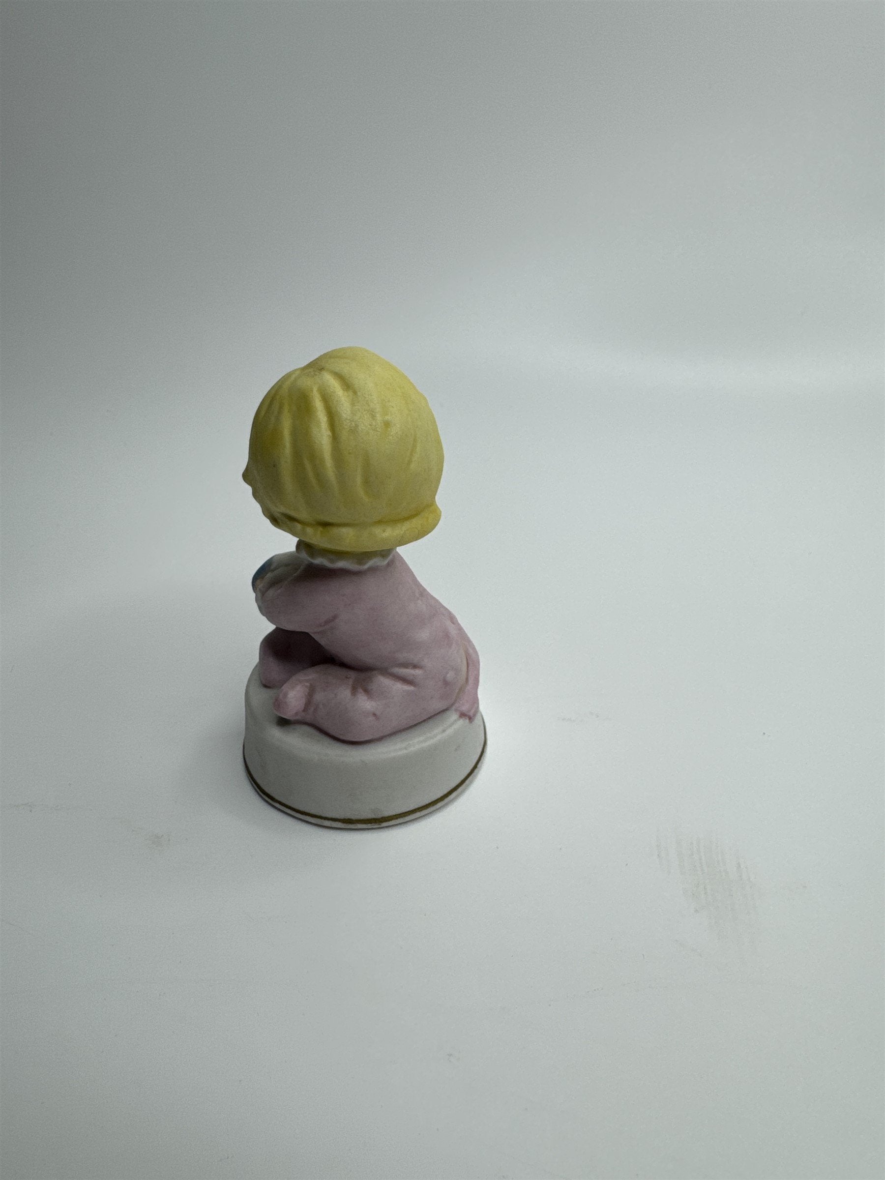 Vintage NAPCO Baby of the Month November Baby Girl Figurine Porcelain C-8978