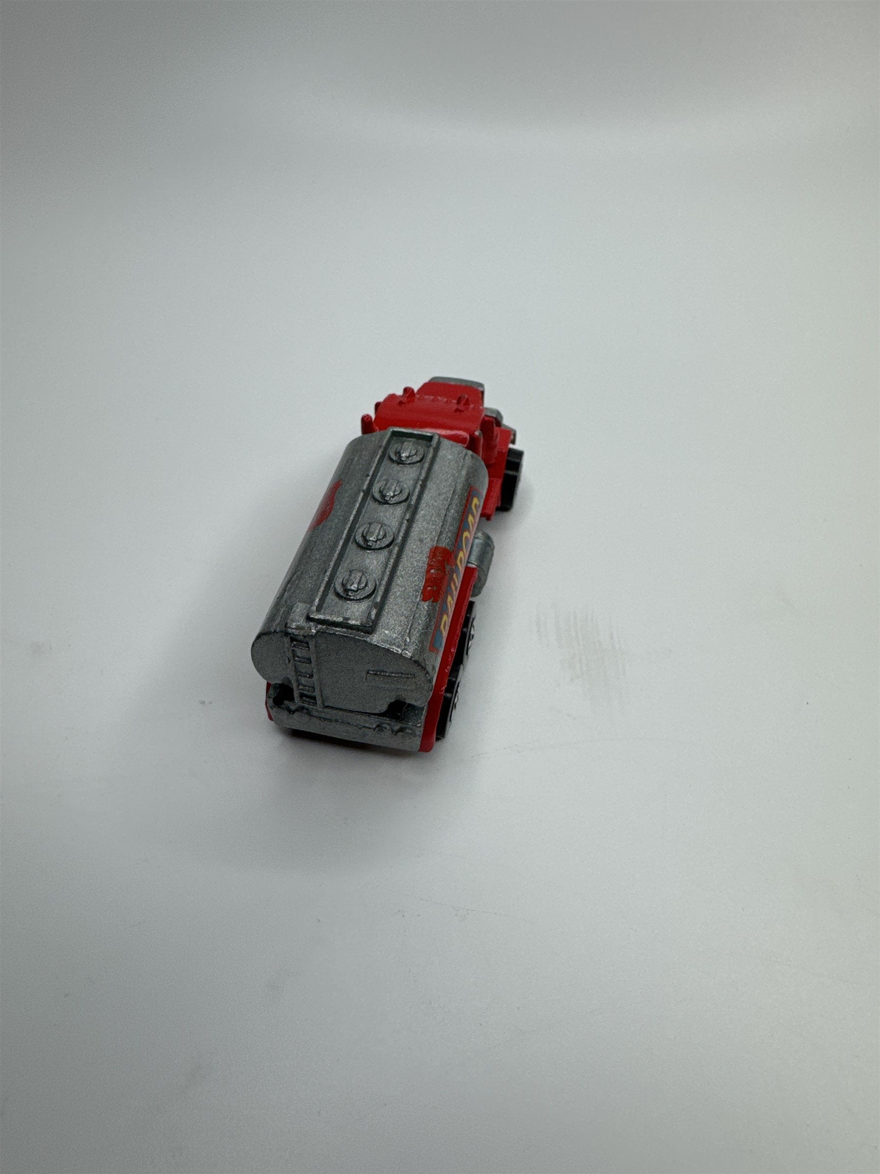 Hot Wheels Railroad Peterbilt Tank Truck 1979 Red 1:64 Vintage Malaysia