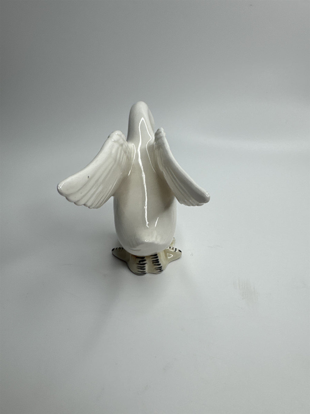 Vintage Norcrest Japan Swan Figurine Flapping Wings Blue Eyes Showing Feathers