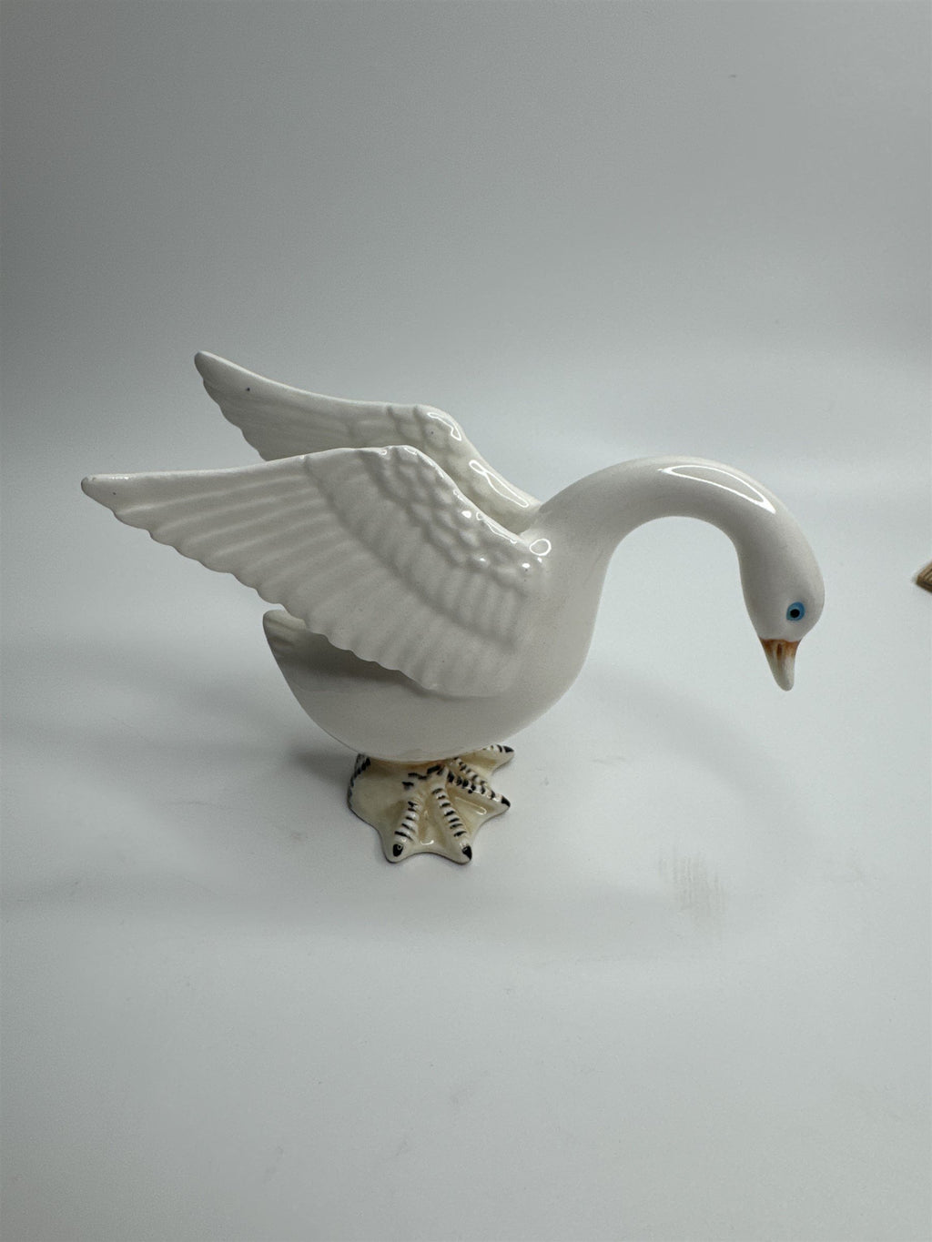 Vintage Norcrest Japan Swan Figurine Flapping Wings Blue Eyes Showing Feathers