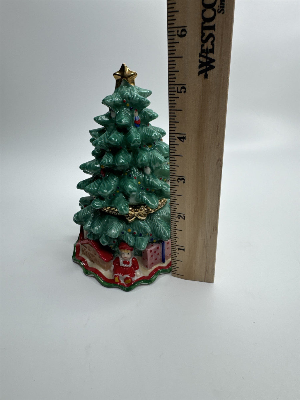 Vintage 97 Enesco Museum of American Folk Art Ceramic Christmas Tree Trinket Box
