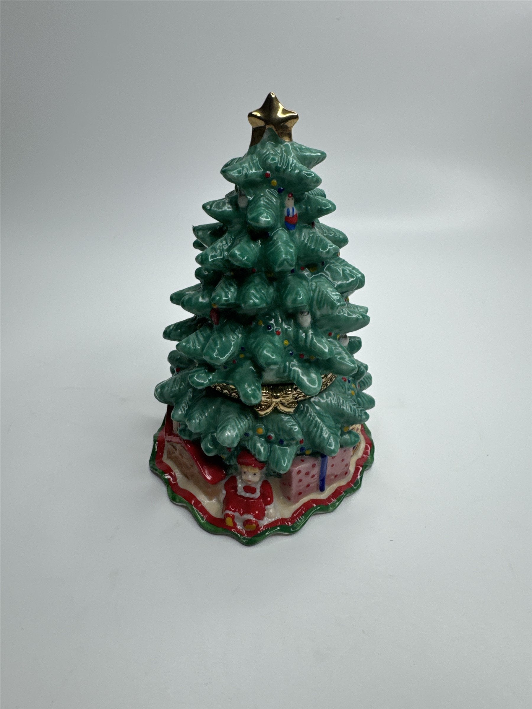 Vintage 97 Enesco Museum of American Folk Art Ceramic Christmas Tree Trinket Box