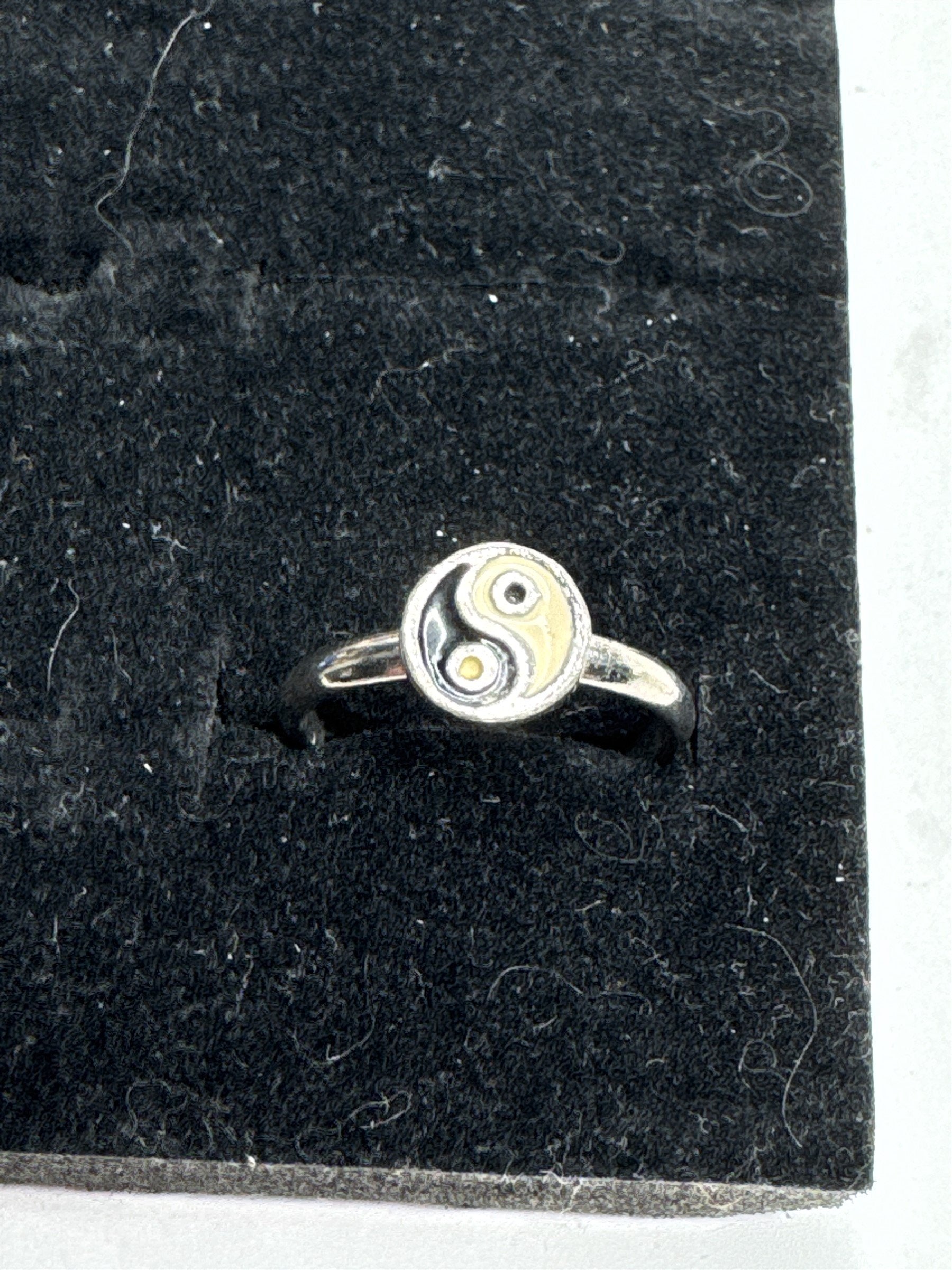 Vintage Black and White Yin and Yang Enamel Silver Toned Ring Resizable US 6
