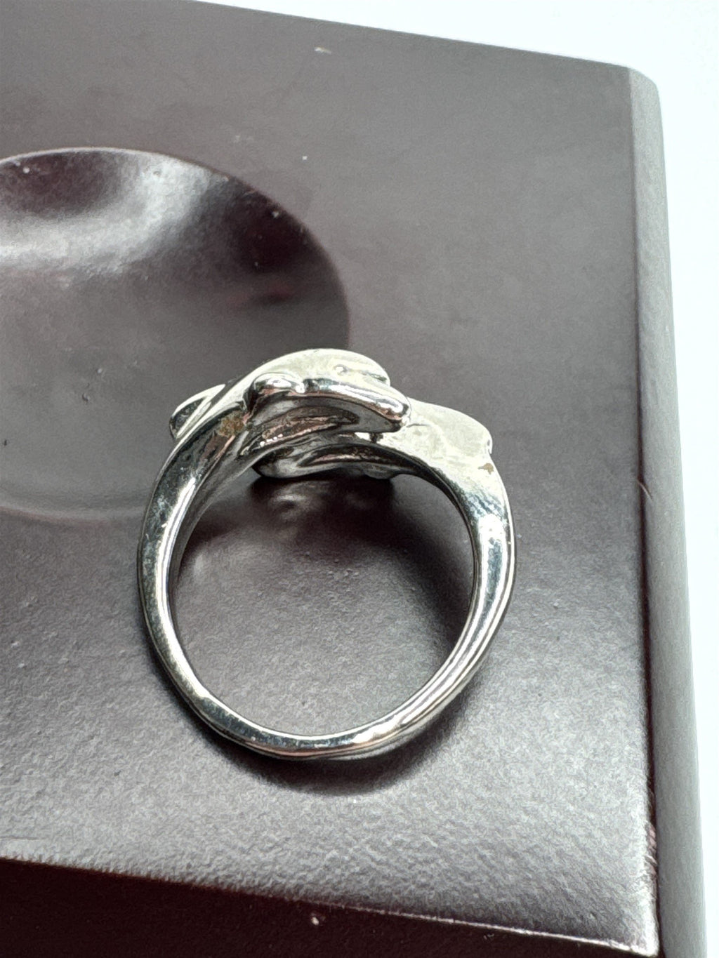 Vintage Silver Toned Metal Two Dolphins Jumping Ring Size US 6