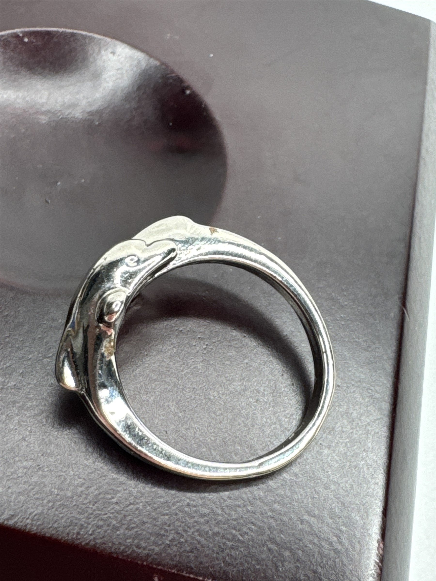 Vintage Silver Toned Metal Two Dolphins Jumping Ring Size US 6