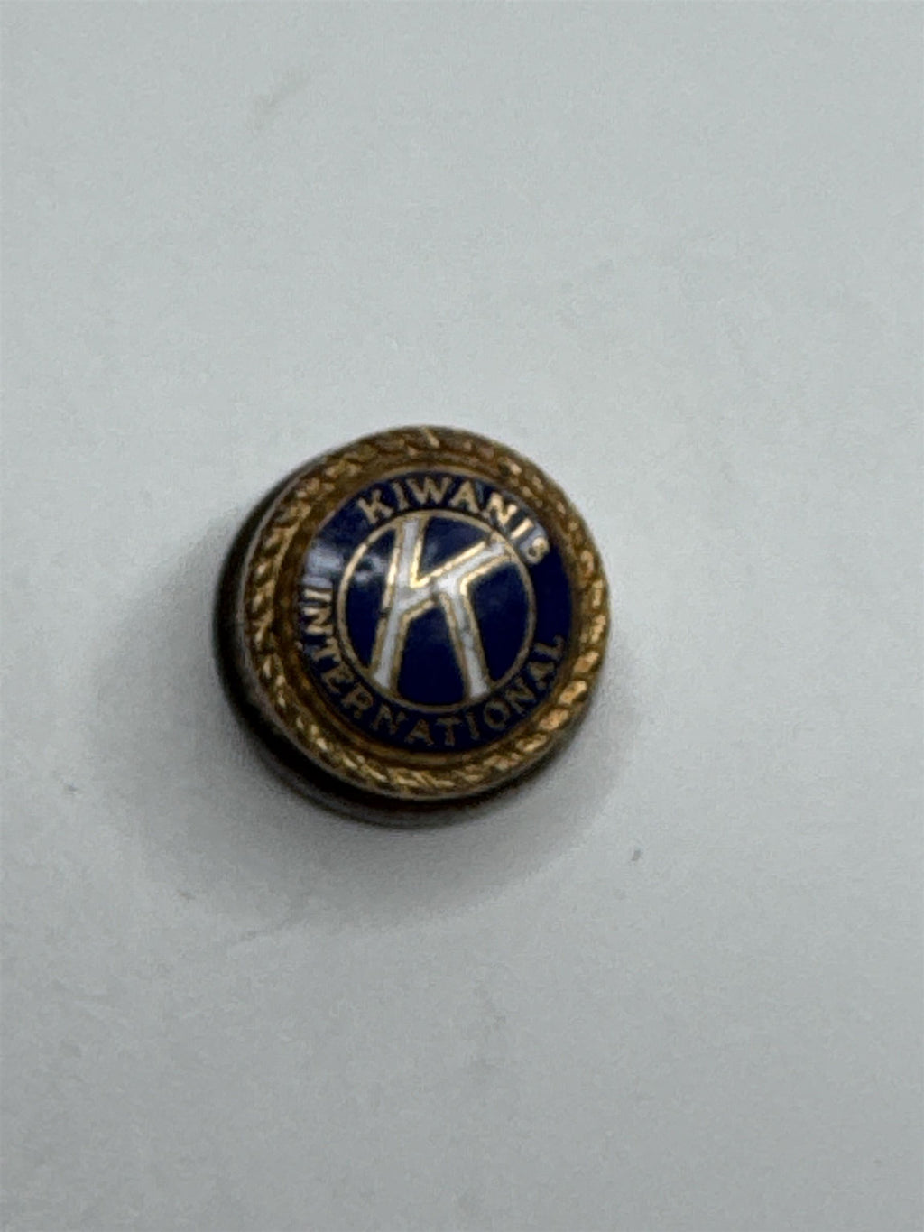 Vintage Kiwanis International Screw Back Fraternal Lapel Pin