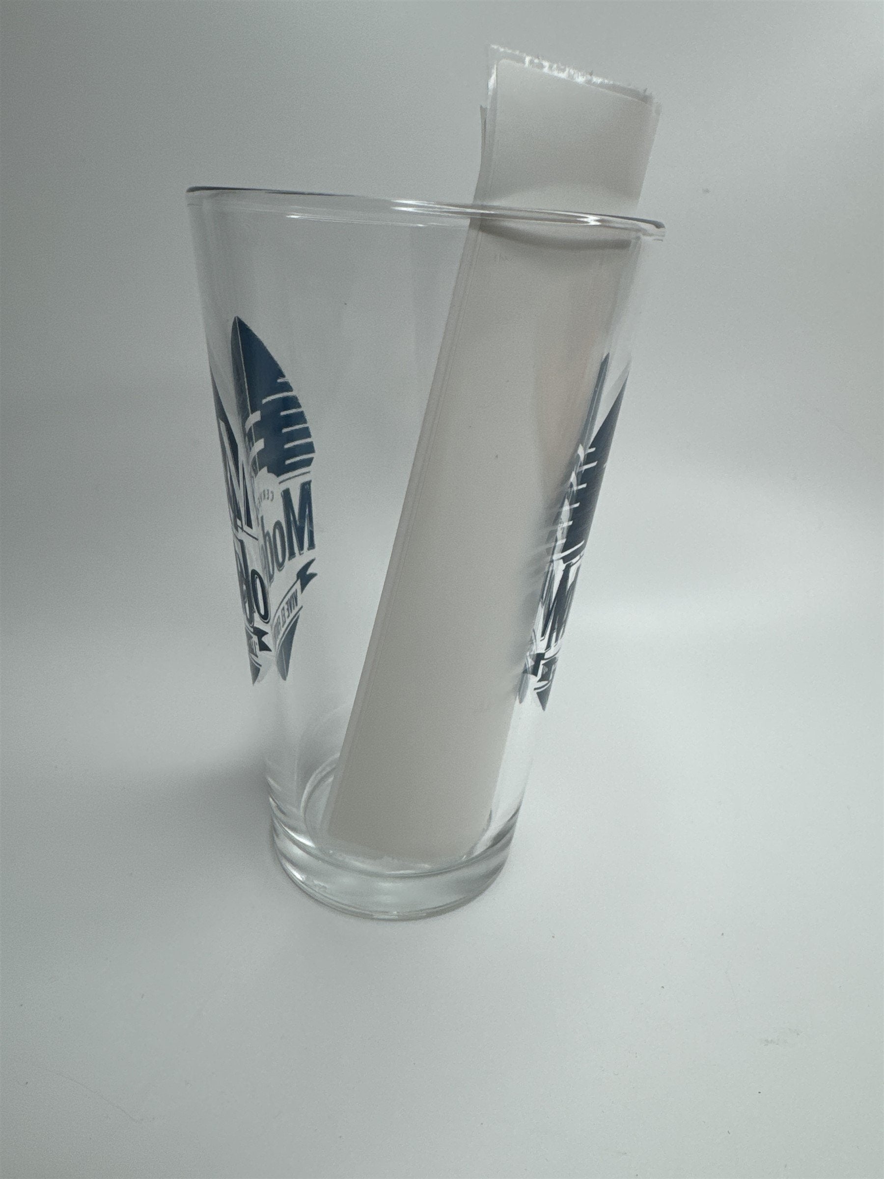 Modelo Cerveza Vive El Football Shaker Pint Glass Bar Pub Style