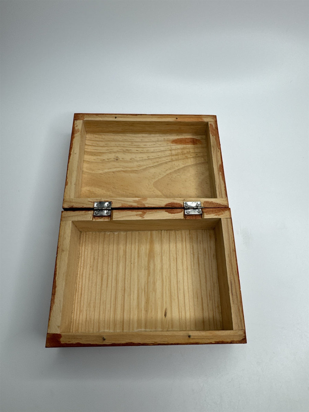 Vintage Wooden Handmade Stash Box /w Hand-Painted Pipers (Does Not Close Fully)