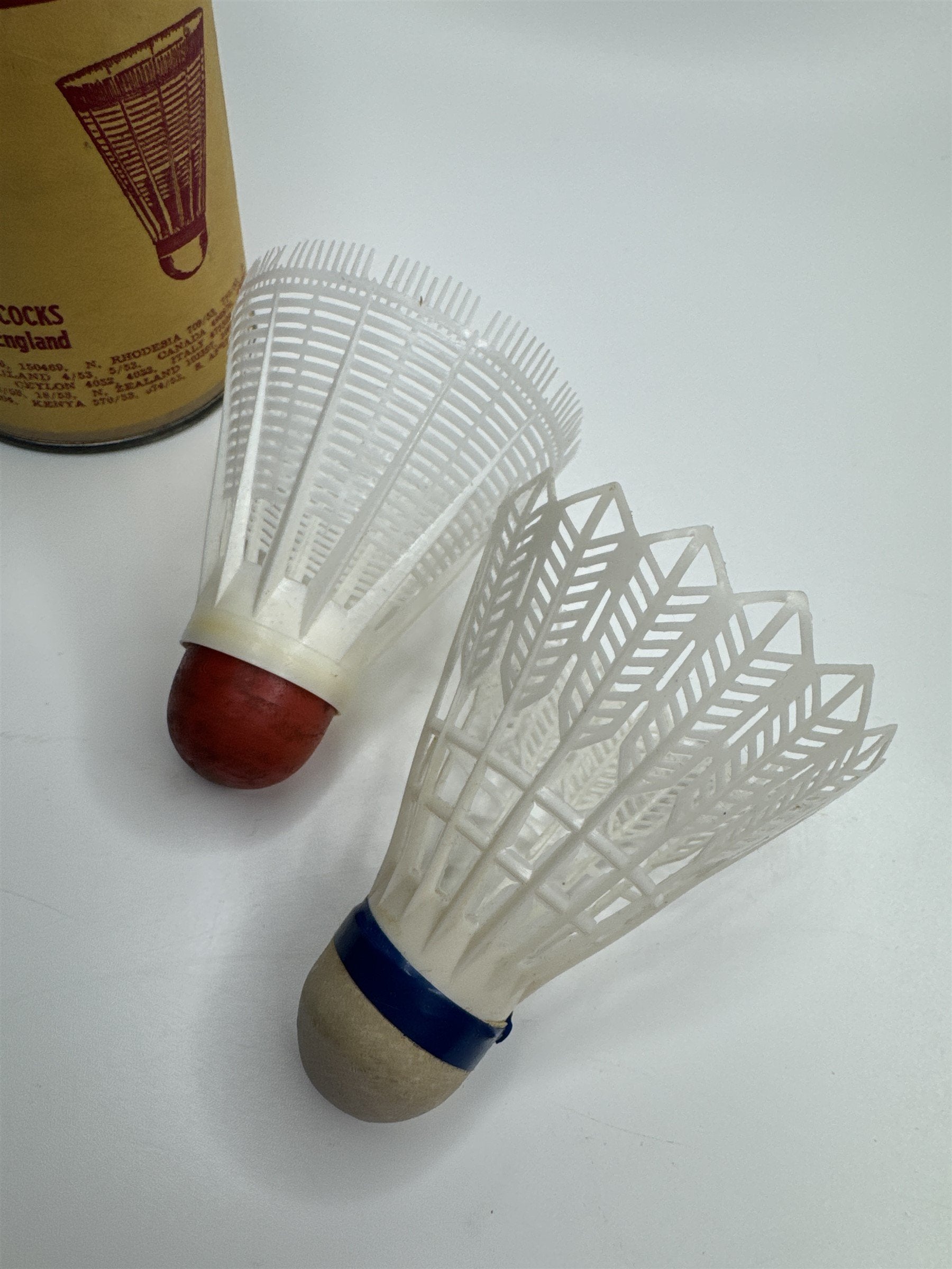 Vintage Set of 2 Carlton Plastic Badminton Shuttlecocks E&L England /w Canister