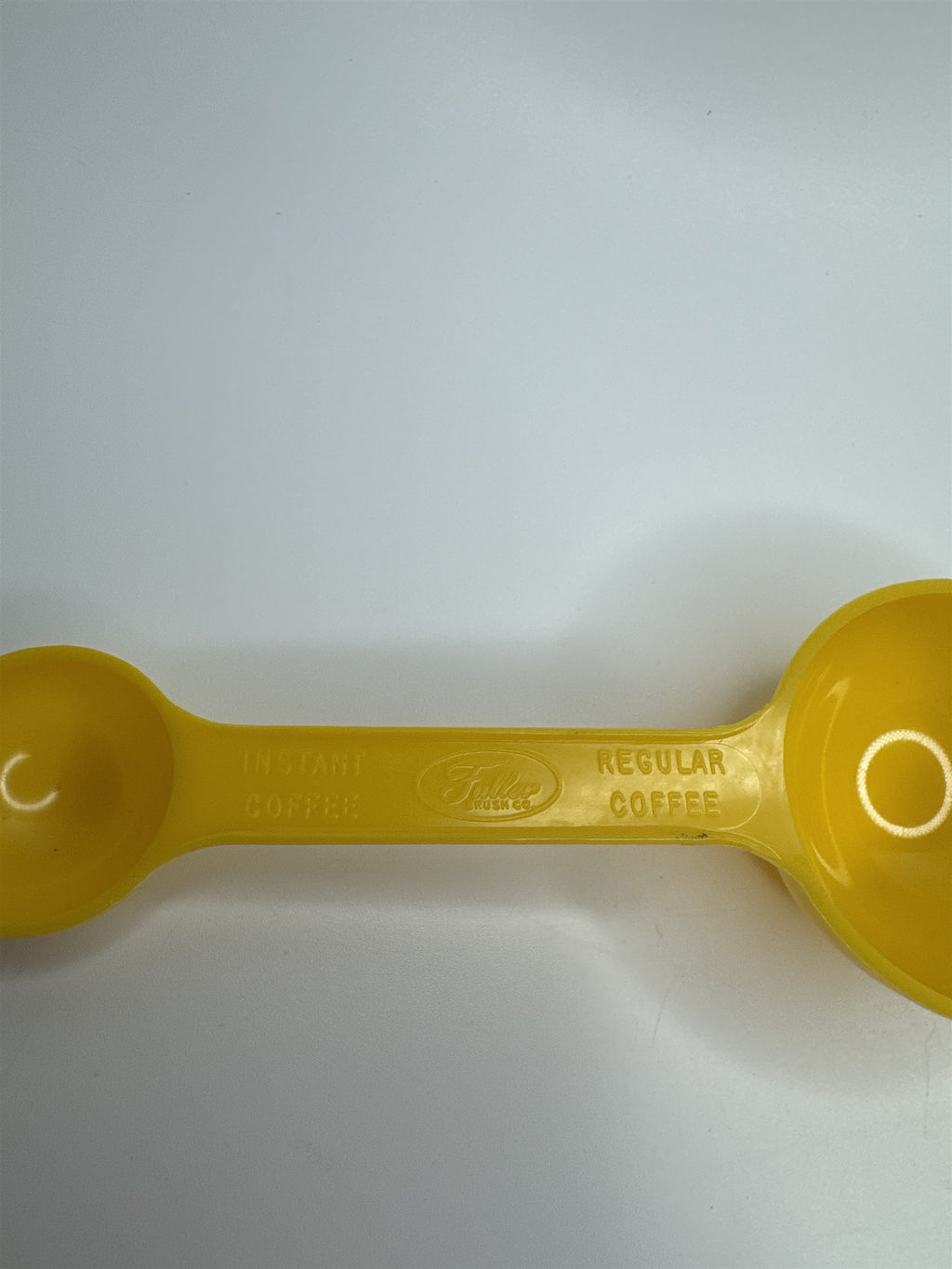 Vintage Yellow Plastic Fuller Brush Co Kitchen Coffee Measuring Scoop