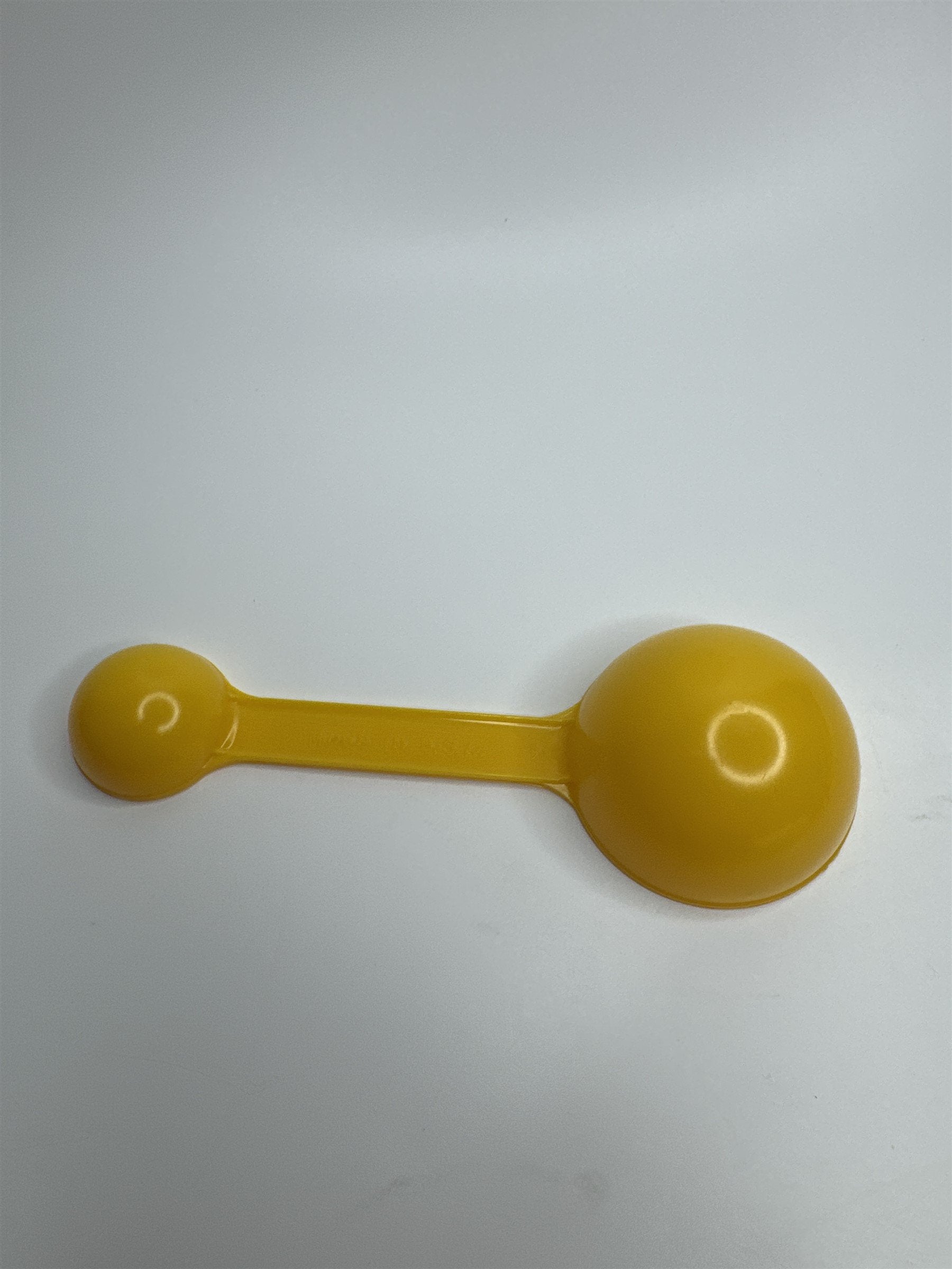 Vintage Yellow Plastic Fuller Brush Co Kitchen Coffee Measuring Scoop