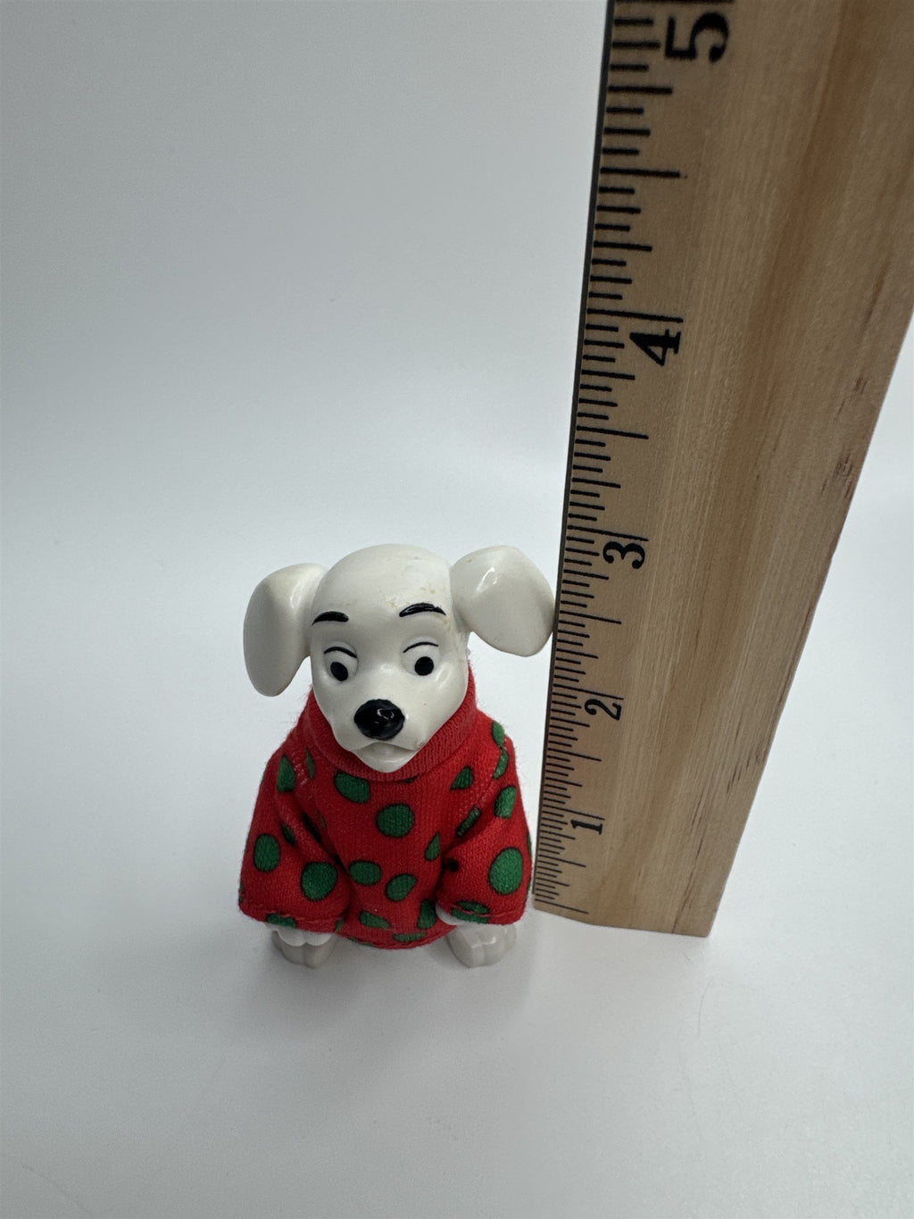 McDonalds Vintage 102 Dalmatians Dog in Sweater Happy Meal Toy 2000