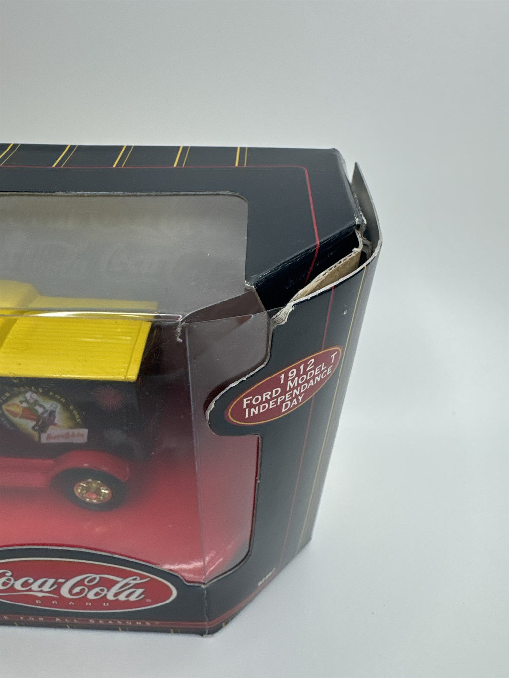 1999 Matchbox Collectibles Coca-Cola 1912 Ford Model T Independence Day Car