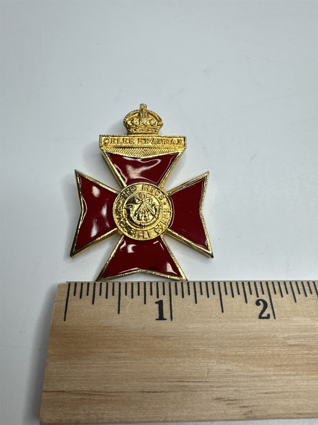 The Kings Royal Rifle Corps. Celer et Audax. Red Enamel Brooch Pin Badge Medal