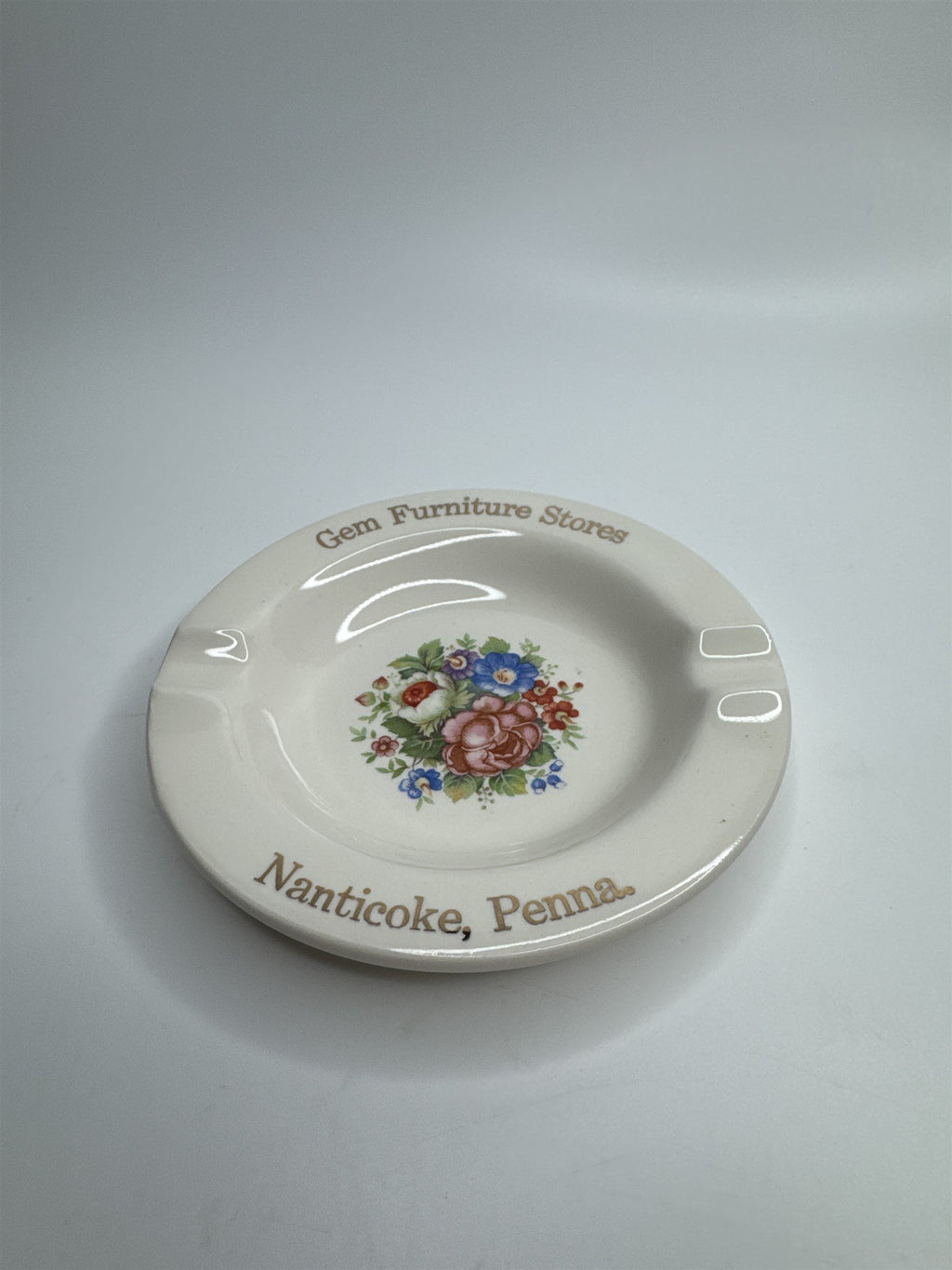 Vintage Nanticoke Pennsylvania Gem Furniture Stores Floral Ashtray /w 23K Gold