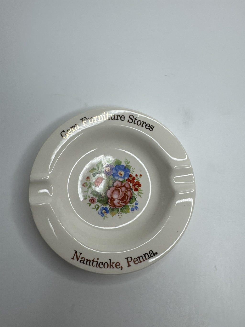 Vintage Nanticoke Pennsylvania Gem Furniture Stores Floral Ashtray /w 23K Gold