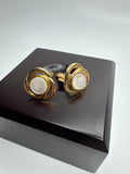 Vintage Gold Toned Cufflinks Iridescent White Center /w 3 Gold Rings