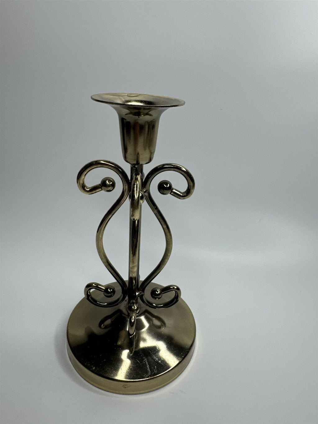 Vintage Brass Toned Metal 7" Ornate Footed Candlestick Holder Felt Bottom