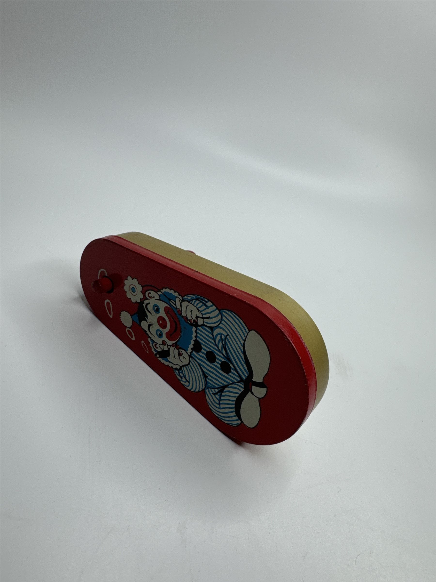 Vintage 1950s Tin Litho Winding Noisemaker USA Cigar Smoke Rings Clown Flower
