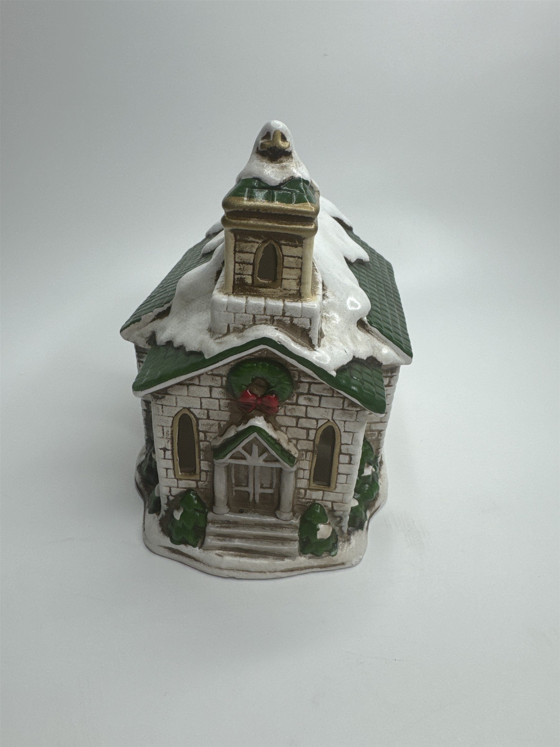 Vtg Homco Home Interiors 8952 Village Church Porcelain Christmas Earthenware
