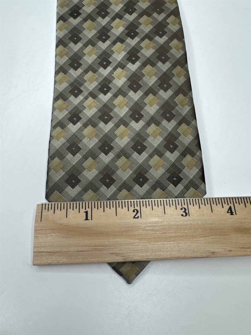 Van Heusen Mens Neck Tie Tan/Gray/Beige/Cream Square Pattern Polyester Handmade