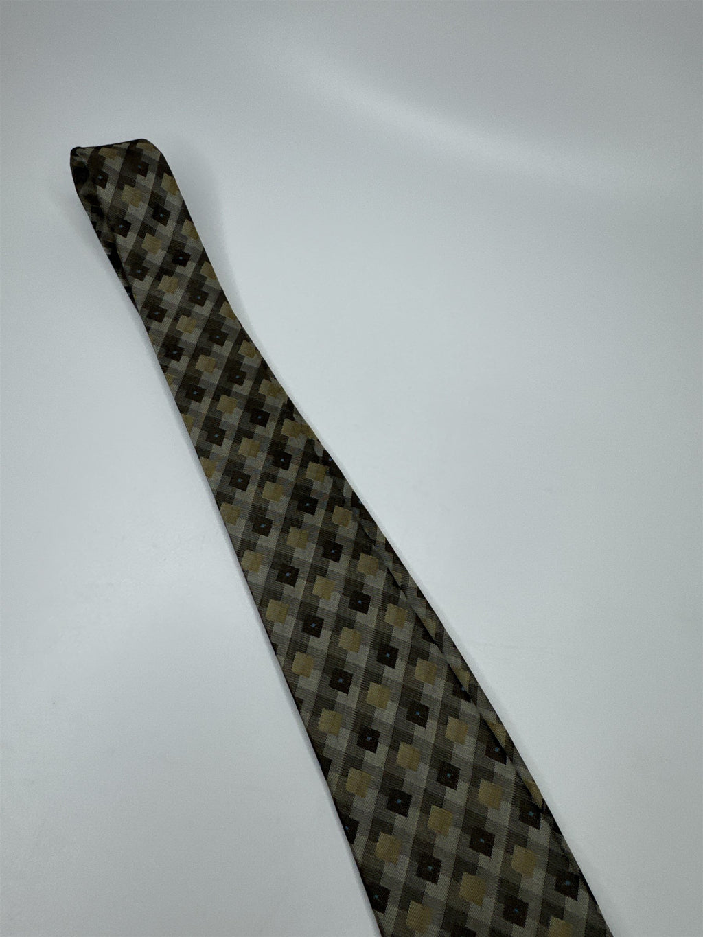 Van Heusen Mens Neck Tie Tan/Gray/Beige/Cream Square Pattern Polyester Handmade