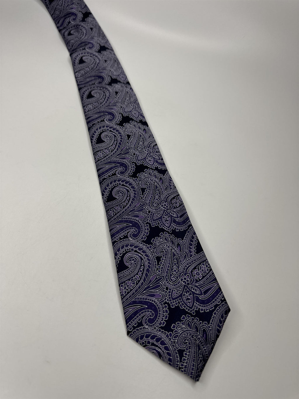 Stafford Tailored Culture Purple Paisley Pattern Mens Neck Tie