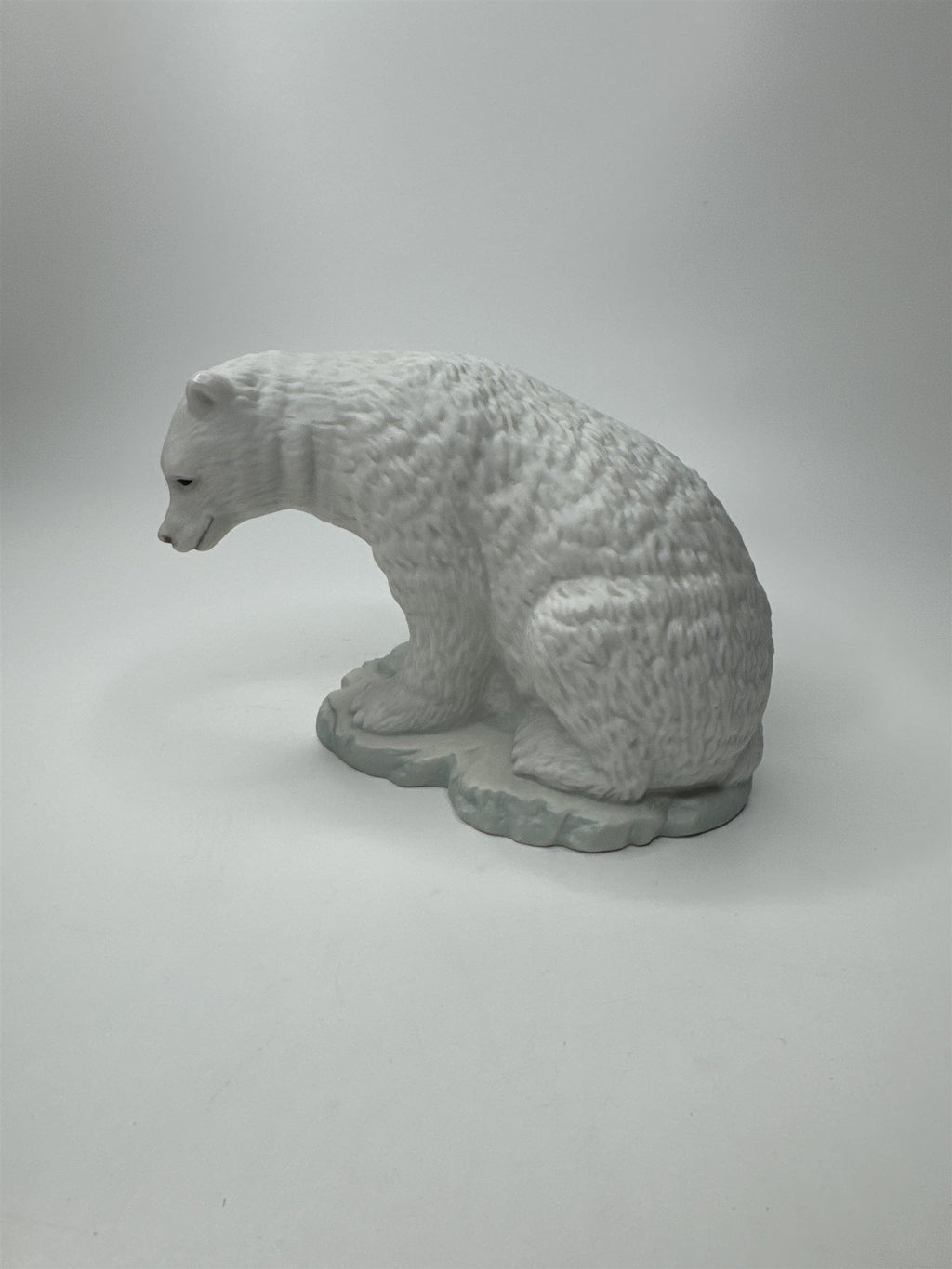Vintage New Holland Floral Polar Bear Flower Planter Ceramic Figurine Planter