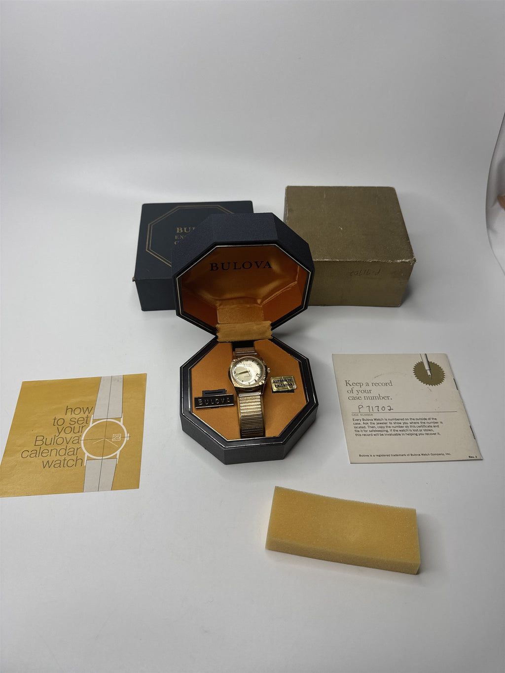 VTG Bulova M9 Mens Watch 23 Jewels Rolled Gold Automatic Mechanical