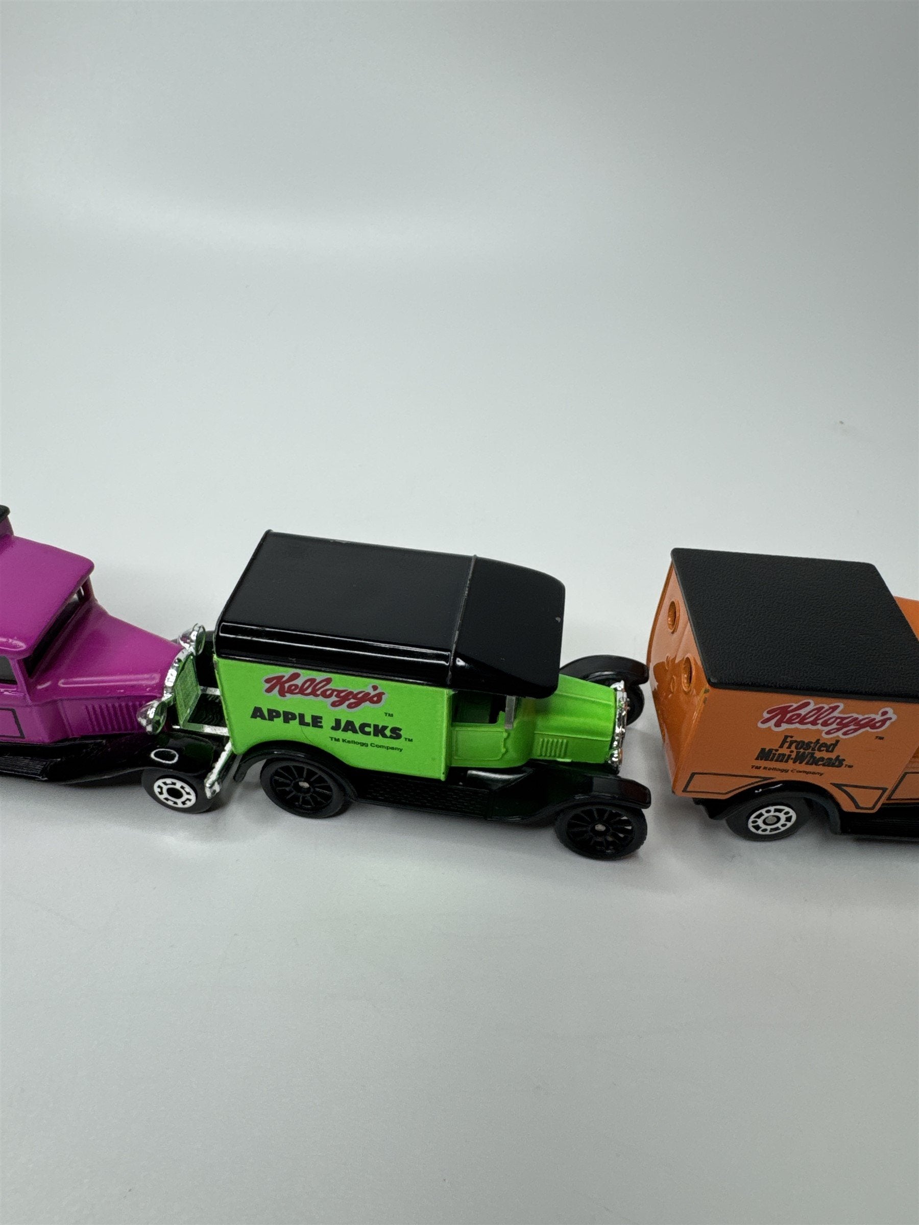 Set of 4 Vintage Kellogg's Cereal Delivery Trucks 1979 Matchbox Model T Cars