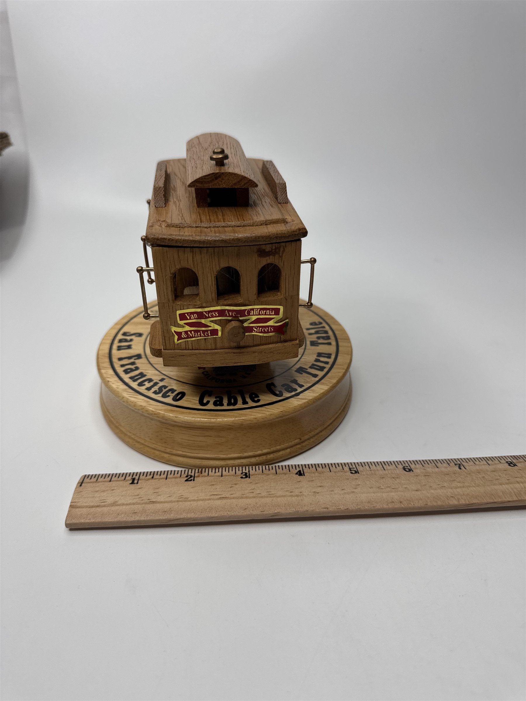 VTG San Francisco Cable Trolley Car Wooden Winding Turntable Music Box Streetcar